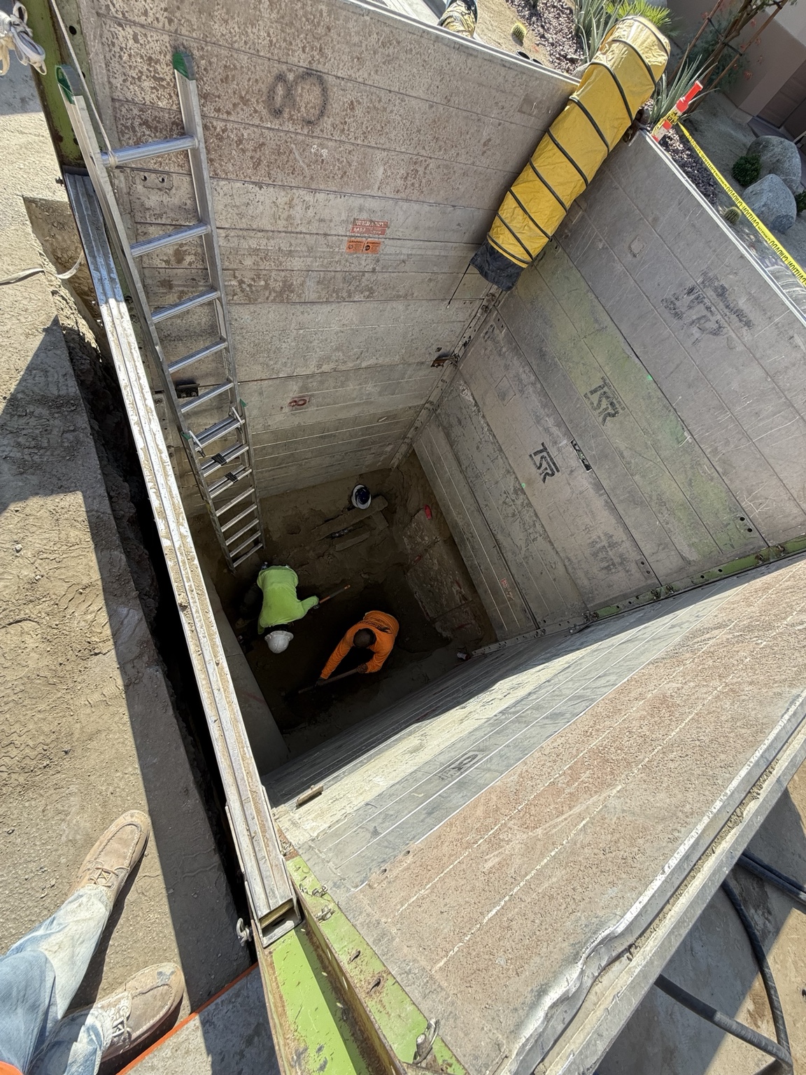 Underground drainage structure